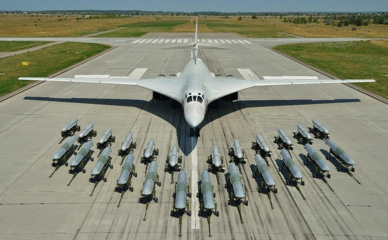 Ту-160 кількість ракет: максимум 12 крилатих ракет