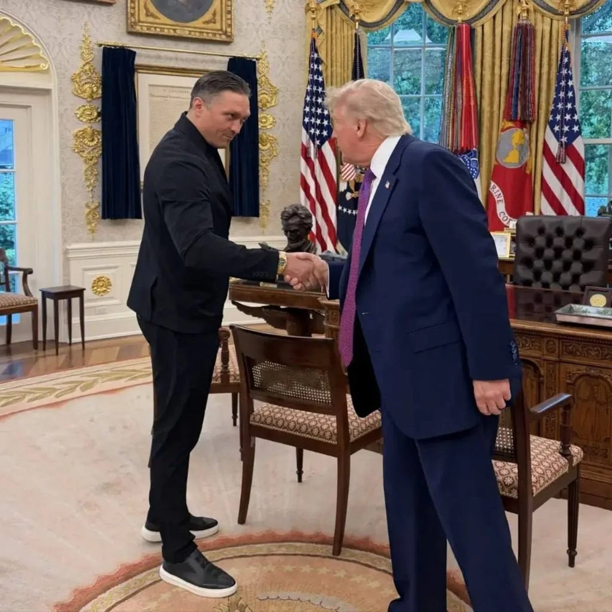 «Він посміявся з цього»: Усик розкрив подробиці розмови з Трампом у Білому домі